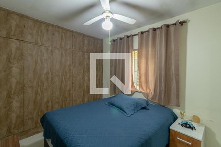 Quarto 2 de casa à venda com 3 quartos, 251m² em Vila Mesquita, São Paulo