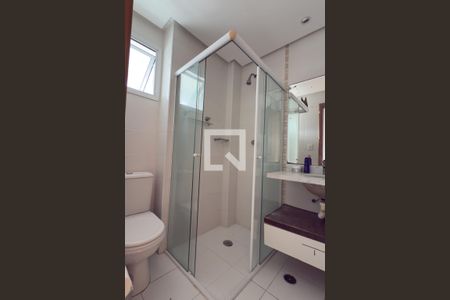 Banheiro da Suíte 2 de apartamento para alugar com 3 quartos, 299m² em Canto do Forte, Praia Grande