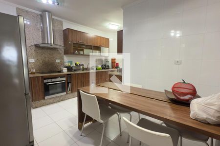 Cozinha de apartamento para alugar com 3 quartos, 299m² em Canto do Forte, Praia Grande