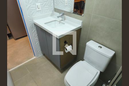 Banheiro de apartamento para alugar com 1 quarto, 27m² em Vila Mariana, São Paulo