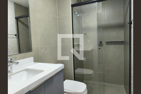 Banheiro de apartamento para alugar com 1 quarto, 27m² em Vila Mariana, São Paulo