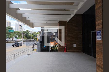 Fachada + Plaquinha de apartamento para alugar com 1 quarto, 27m² em Vila Mariana, São Paulo