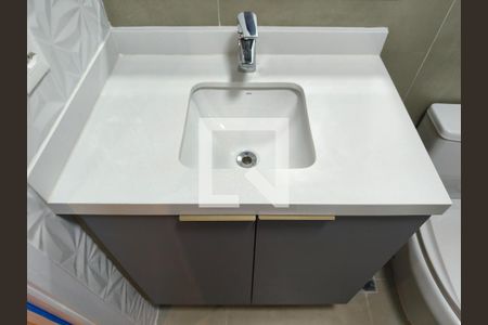 Banheiro de apartamento para alugar com 1 quarto, 27m² em Vila Mariana, São Paulo