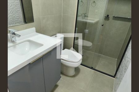 Banheiro de apartamento para alugar com 1 quarto, 27m² em Vila Mariana, São Paulo