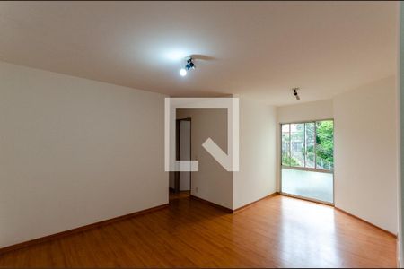 Sala de apartamento para alugar com 3 quartos, 63m² em Vila Albertina, São Paulo