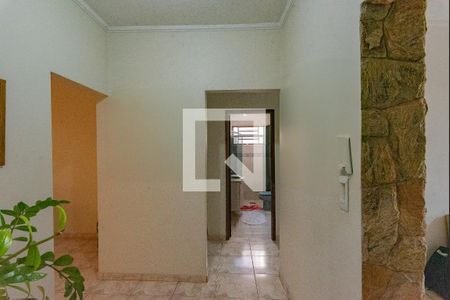 Corredor de casa à venda com 3 quartos, 359m² em Jardim dos Oliveiras, Campinas