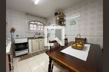 Casa de Condomínio à venda com 2 quartos, 50m² em Jardim Ester Yolanda, São Paulo