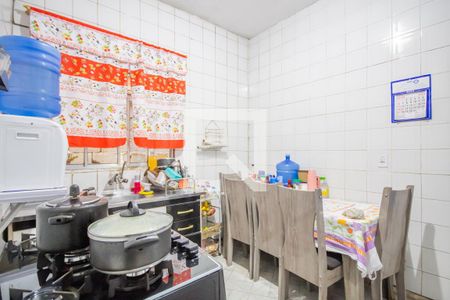 Cozinha de casa à venda com 2 quartos, 177m² em Veloso, Osasco