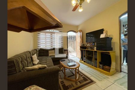 Sala de casa à venda com 2 quartos, 50m² em Jardim Ester Yolanda, São Paulo