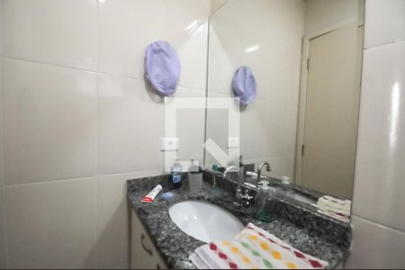 Banheiro da Suíte de apartamento à venda com 3 quartos, 74m² em Vila Dusi, São Bernardo do Campo