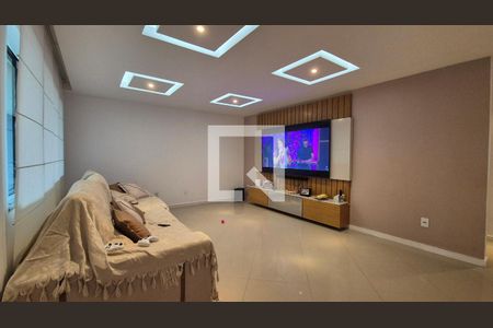 Sala de casa de condomínio à venda com 4 quartos, 504m² em Vargem Grande, Rio de Janeiro