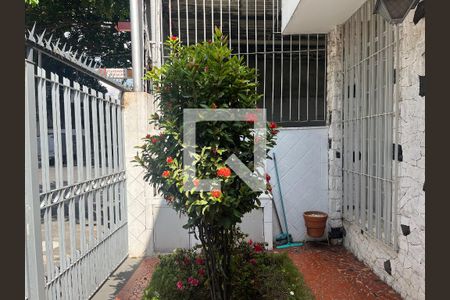 Fachada de casa à venda com 3 quartos, 170m² em Barra Funda, São Paulo