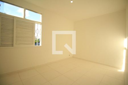 Quarto 1 de apartamento para alugar com 3 quartos, 64m² em Candeal, Salvador