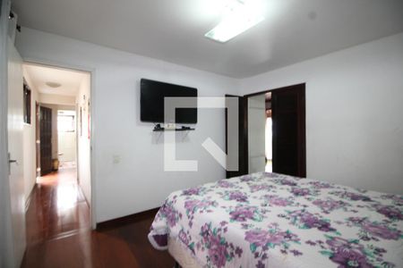 Suíte de casa de condomínio à venda com 4 quartos, 250m² em Taquara, Rio de Janeiro