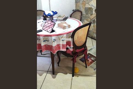 Casa à venda com 3 quartos, 300m² em Serra, Belo Horizonte