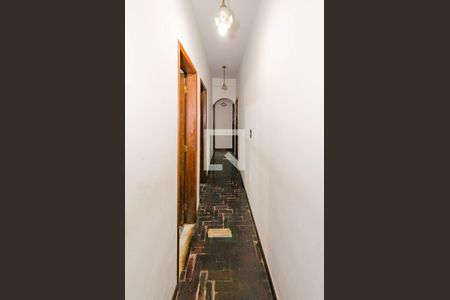 Corredor de casa à venda com 4 quartos, 300m² em Padre Eustáquio, Belo Horizonte
