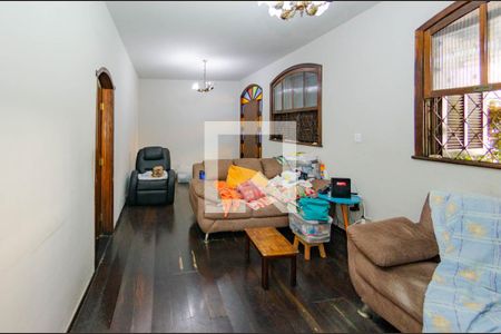 Sala de casa à venda com 4 quartos, 300m² em Padre Eustáquio, Belo Horizonte