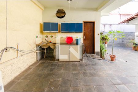 Área de serviço de casa à venda com 4 quartos, 300m² em Padre Eustáquio, Belo Horizonte