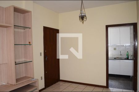 Sala de apartamento à venda com 2 quartos, 60m² em Sagrada Família, Belo Horizonte