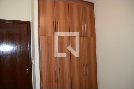 Quarto 2 de apartamento à venda com 2 quartos, 60m² em Sagrada Família, Belo Horizonte