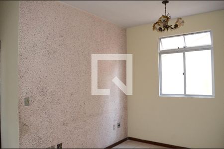 Sala de apartamento à venda com 2 quartos, 60m² em Sagrada Família, Belo Horizonte