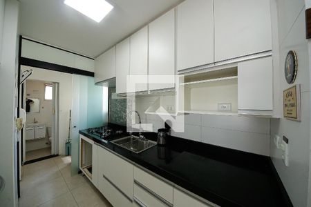 Cozinha de apartamento à venda com 3 quartos, 75m² em Vila Alpina, São Paulo
