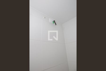 Banheiro da Suíte de apartamento para alugar com 1 quarto, 27m² em Parque Industrial Tomas Edson, São Paulo