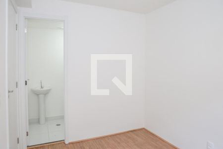 Suíte de apartamento para alugar com 1 quarto, 27m² em Parque Industrial Tomas Edson, São Paulo