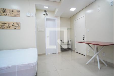 Sala/Quarto de kitnet/studio para alugar com 1 quarto, 30m² em Bom Fim, Porto Alegre