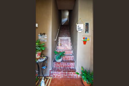 Escada de acesso externo ao terraço de casa de condomínio à venda com 3 quartos, 70m² em Méier, Rio de Janeiro