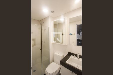 Banheiro de kitnet/studio para alugar com 1 quarto, 32m² em Vila Cordeiro, São Paulo