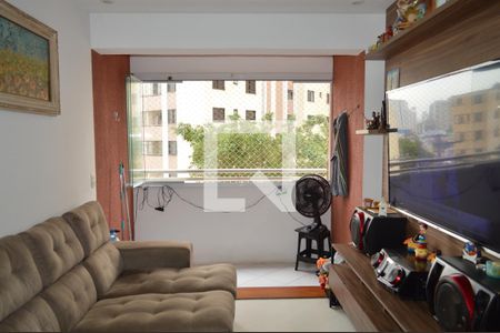 Sala de apartamento à venda com 3 quartos, 70m² em Cambuci, São Paulo
