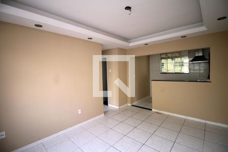 Sala de apartamento para alugar com 2 quartos, 70m² em Irajá, Rio de Janeiro