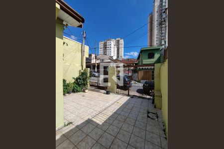 Garagem de casa à venda com 3 quartos, 95m² em Vila Santo Estefano, São Paulo