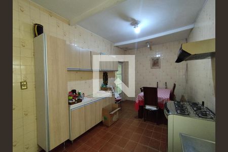 Cozinha  de casa à venda com 3 quartos, 95m² em Vila Santo Estefano, São Paulo