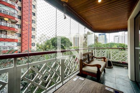 Varanda de apartamento à venda com 4 quartos, 124m² em Tatuapé, São Paulo