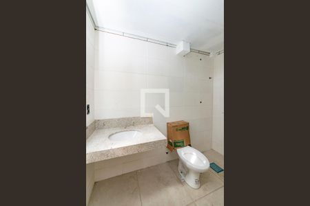 Banheiro da Suíte de apartamento à venda com 3 quartos, 77m² em Nova Suíça, Belo Horizonte