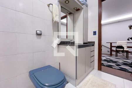 Banheiro Social de casa à venda com 3 quartos, 165m² em Vila Dusi, São Bernardo do Campo