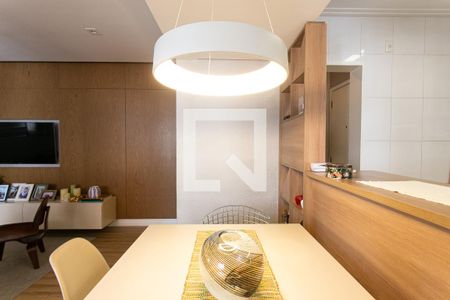 Sala de apartamento à venda com 2 quartos, 79m² em Vila Carrão, São Paulo