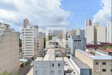 Vista da Sala/Quarto de kitnet/studio à venda com 1 quarto, 30m² em Bela Vista, São Paulo