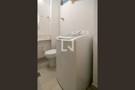 Banheiro Social de kitnet/studio à venda com 0 quarto, 32m² em Centro Histórico de São Paulo, São Paulo