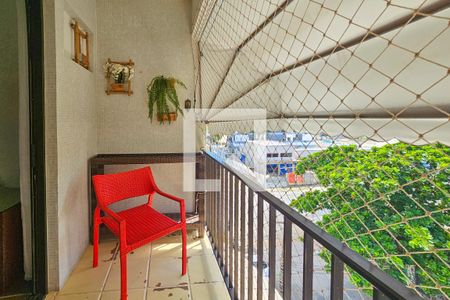 Varanda de apartamento para alugar com 3 quartos, 100m² em Balneario Cidade Atlantica, Guarujá
