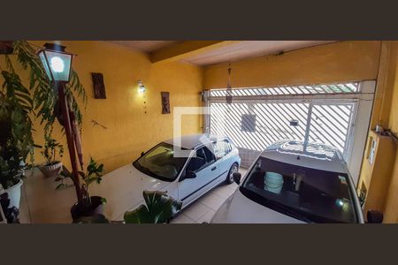 Garagem de casa para alugar com 4 quartos, 164m² em Jaguaribe, Osasco