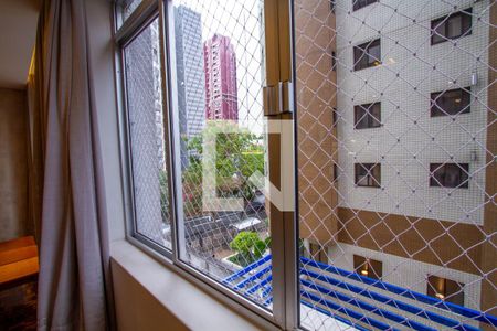 Vista da Sala de apartamento à venda com 3 quartos, 101m² em Batel, Curitiba