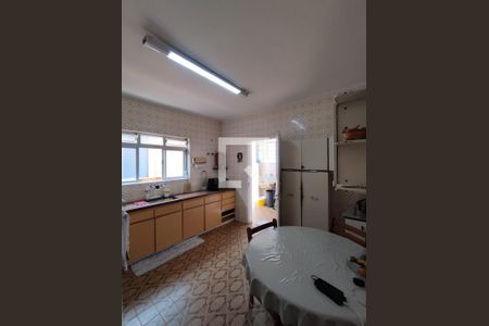 Cozinha - Armários de casa à venda com 2 quartos, 150m² em Jardim Santa Emilia, São Paulo