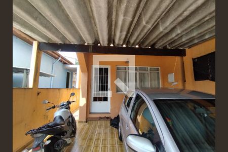 Garagem de casa à venda com 2 quartos, 150m² em Jardim Santa Emilia, São Paulo