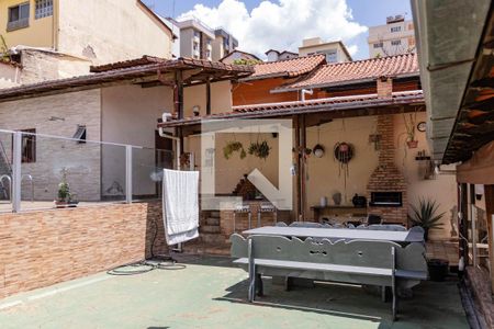 Área externa de casa à venda com 3 quartos, 190m² em Alto Caiçaras, Belo Horizonte