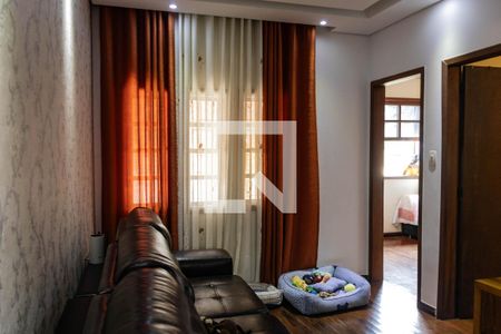 Sala 2 de casa à venda com 3 quartos, 190m² em Alto Caiçaras, Belo Horizonte