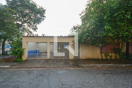 Fachada de casa para alugar com 4 quartos, 128m² em Jardim Ernestina, São Paulo