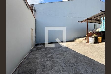 Quintal com garagem de casa à venda com 3 quartos, 250m² em Jardim America Iv, Várzea Paulista
